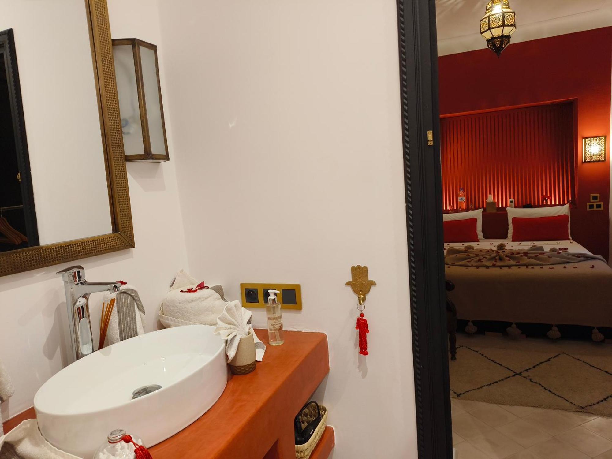 Riad Mylaya Hotel มาร์ราเกช ภายนอก รูปภาพ